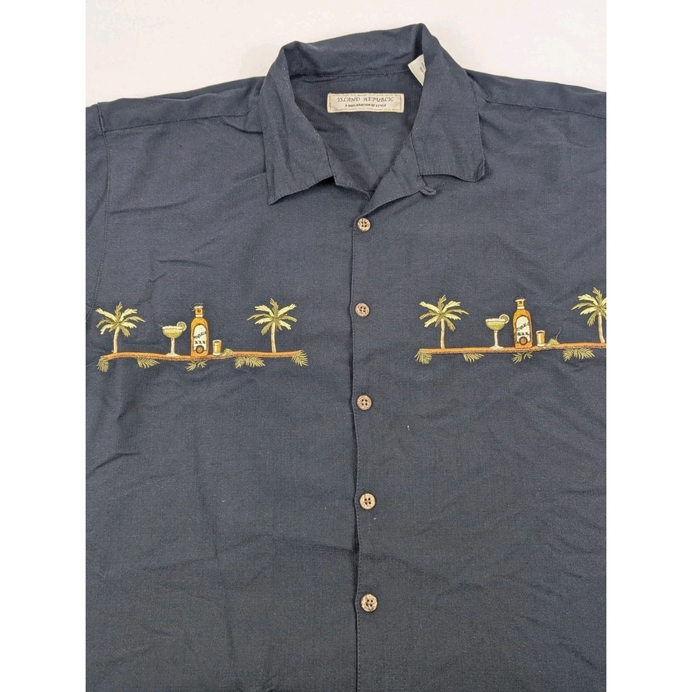 Island Republic Mens Large Shirt Embroidered‎ Drinks Palms Black Beach Vacation - Picture 4 of 9